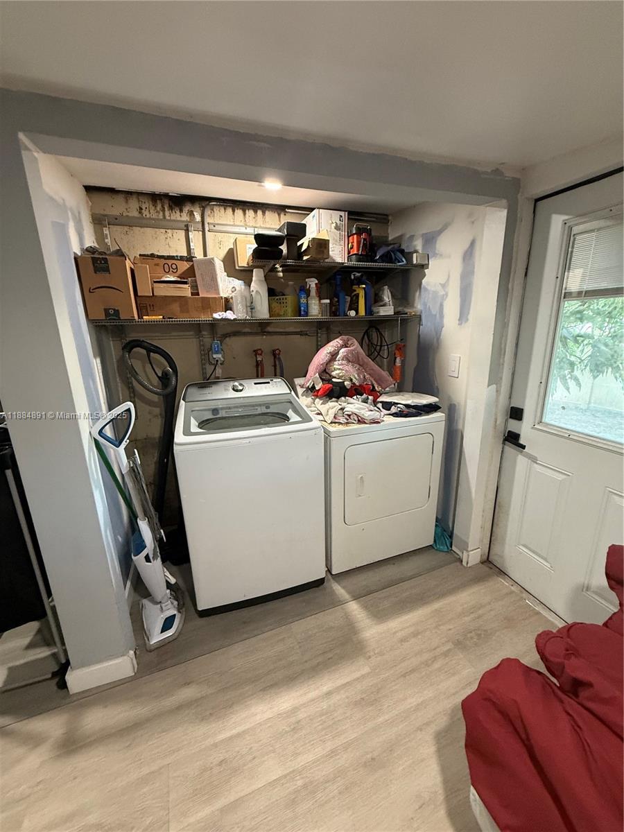 MIAMI GARDENS ESTATES SEC - Residential
