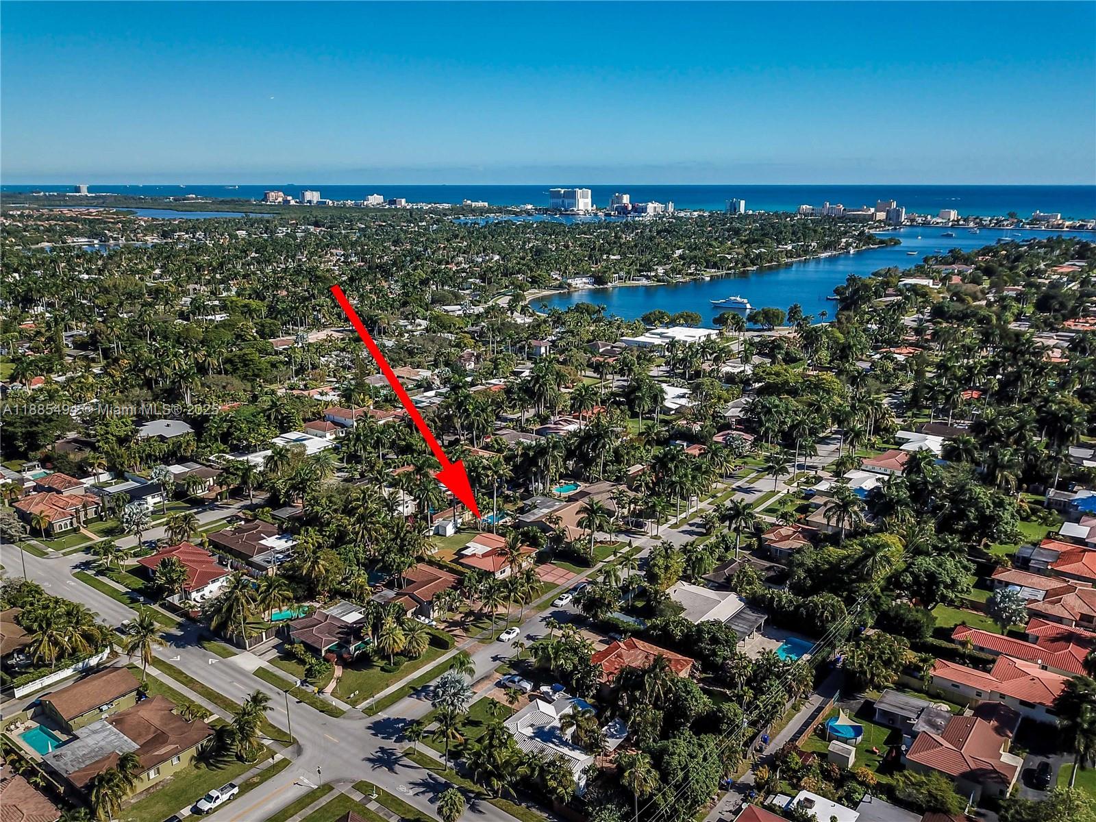 HOLLYWOOD LAKES SECTION - Residential