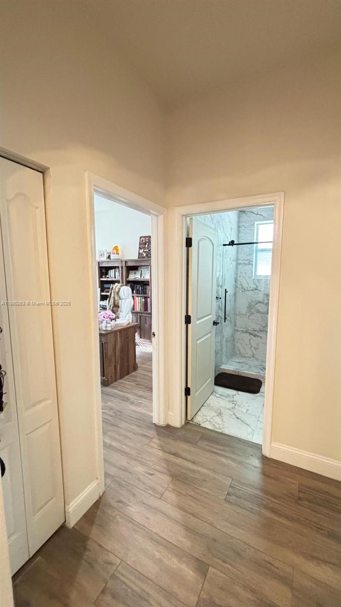 POD 10 AT MONARCH LAKES - Residential