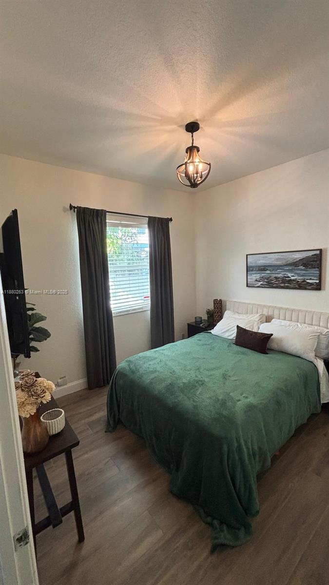 POD 10 AT MONARCH LAKES - Residential