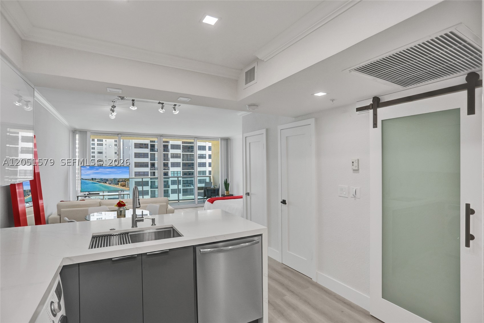 2501 S Ocean Dr 704 (available now)
