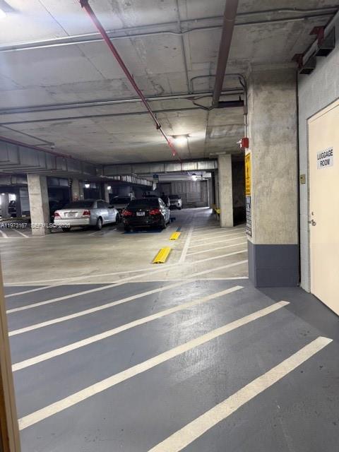 MIDBLOCK MIAMI CONDO - Residential