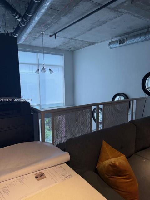 MIDBLOCK MIAMI CONDO - Residential