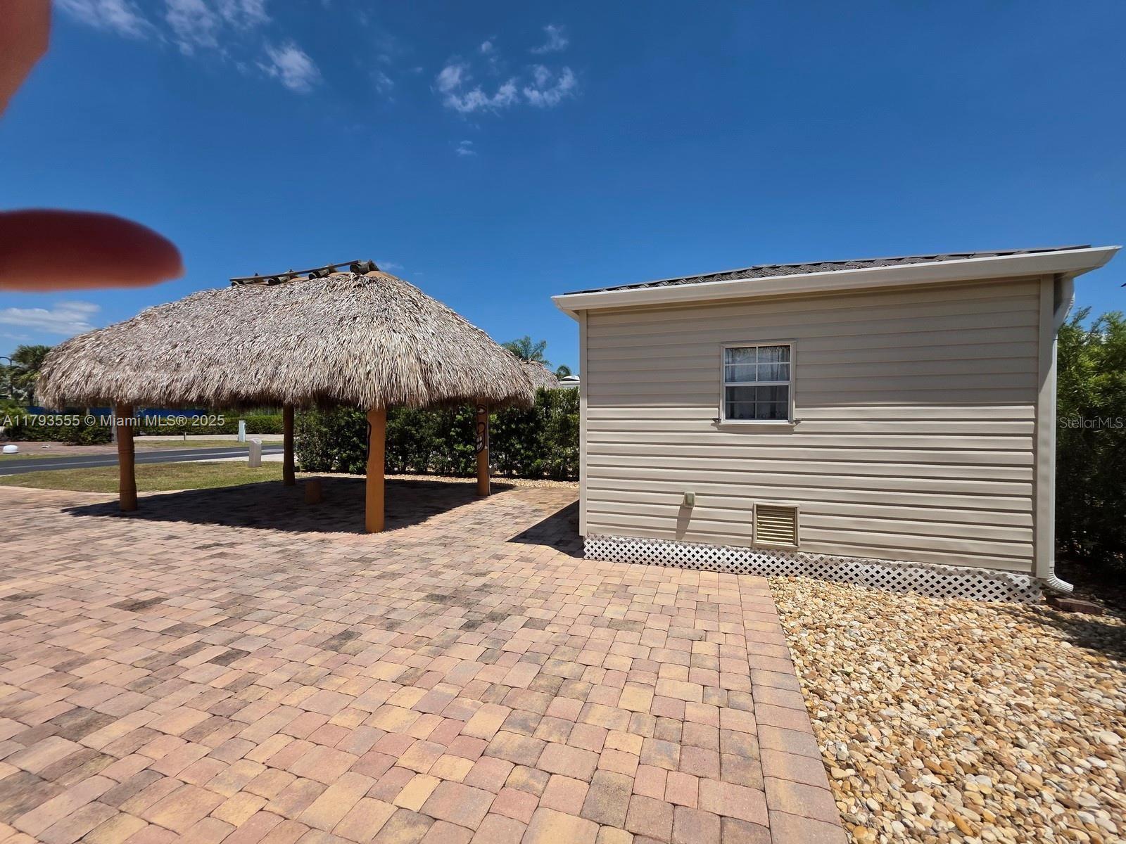 Silver Palms RV Resort - Land