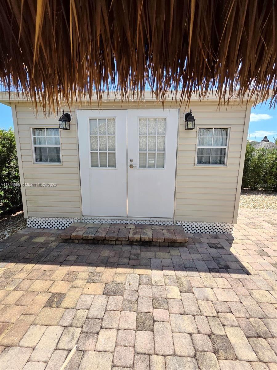 Silver Palms RV Resort - Land