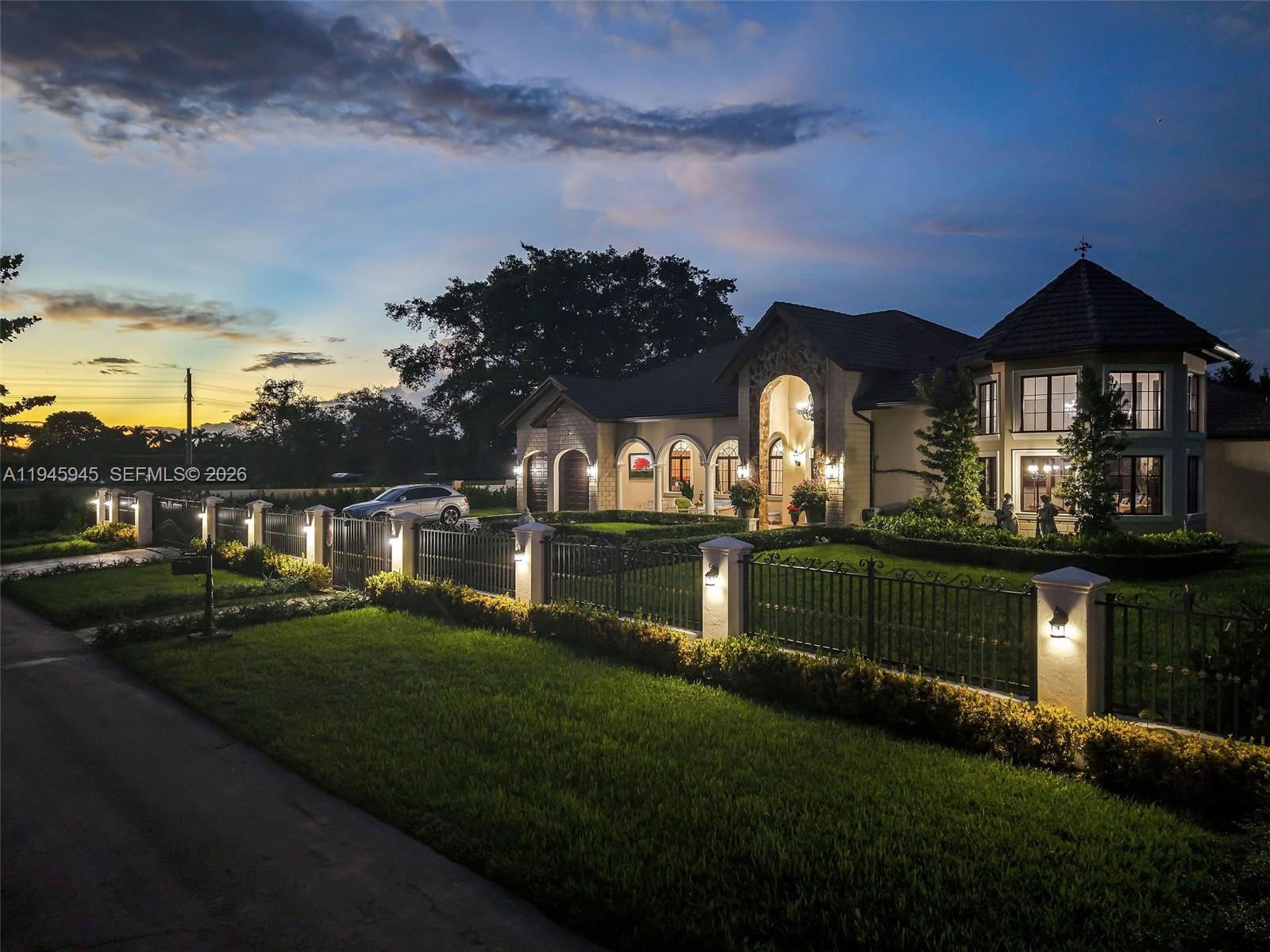 KILLIAN DRIVE ESTATES - Residential