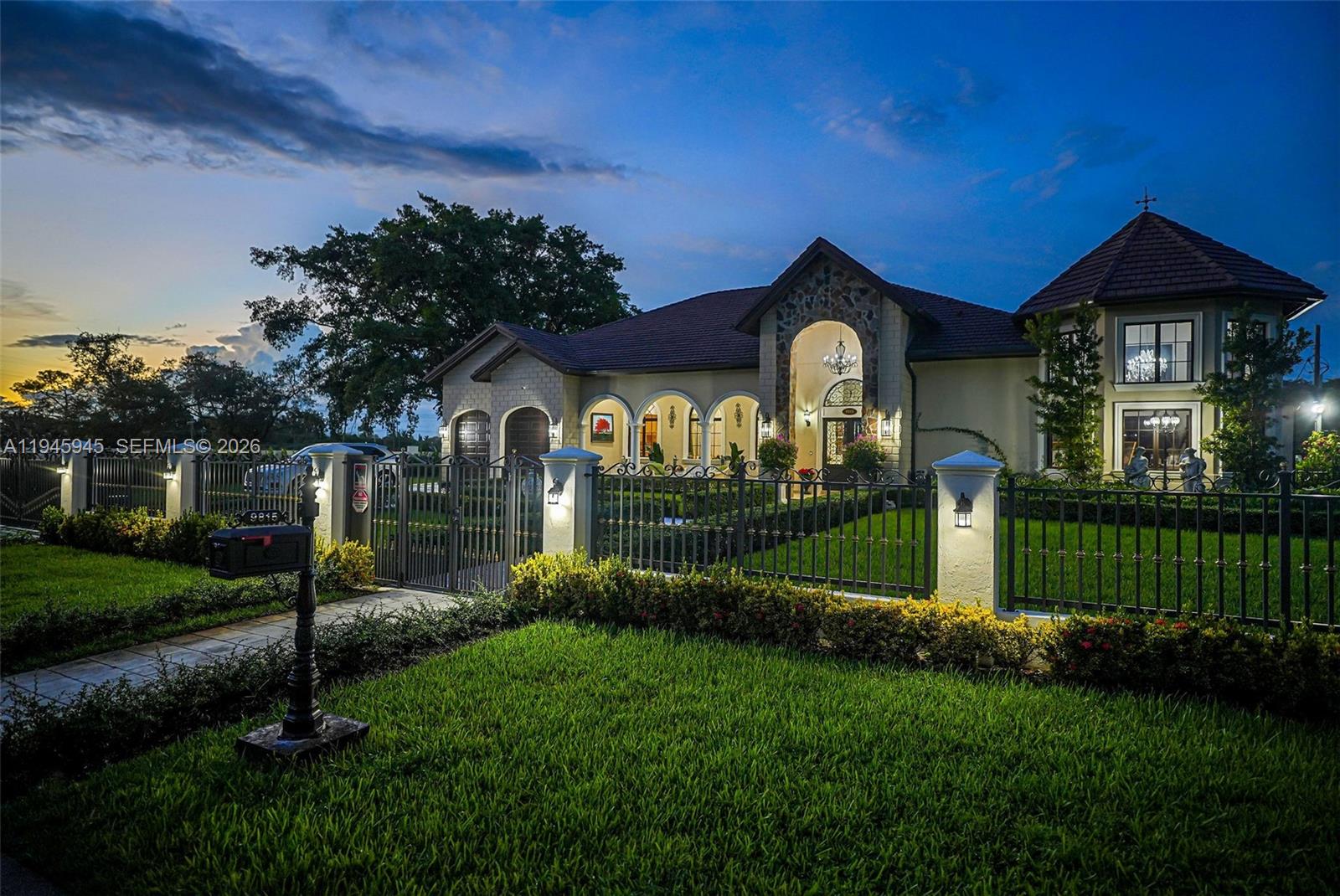 KILLIAN DRIVE ESTATES - Residential