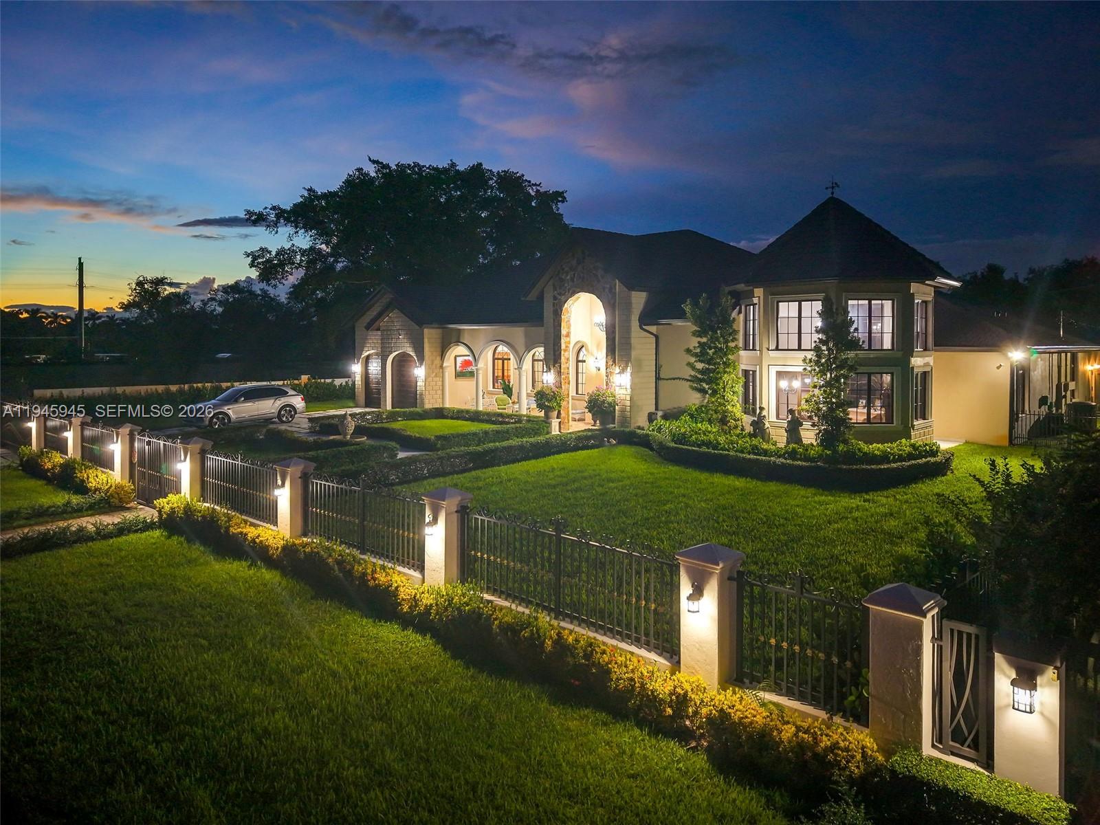 KILLIAN DRIVE ESTATES - Residential