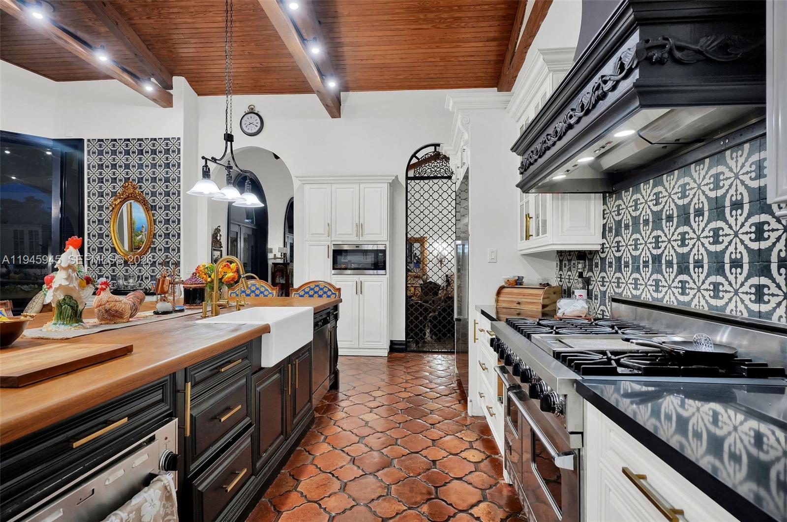 KILLIAN DRIVE ESTATES - Residential