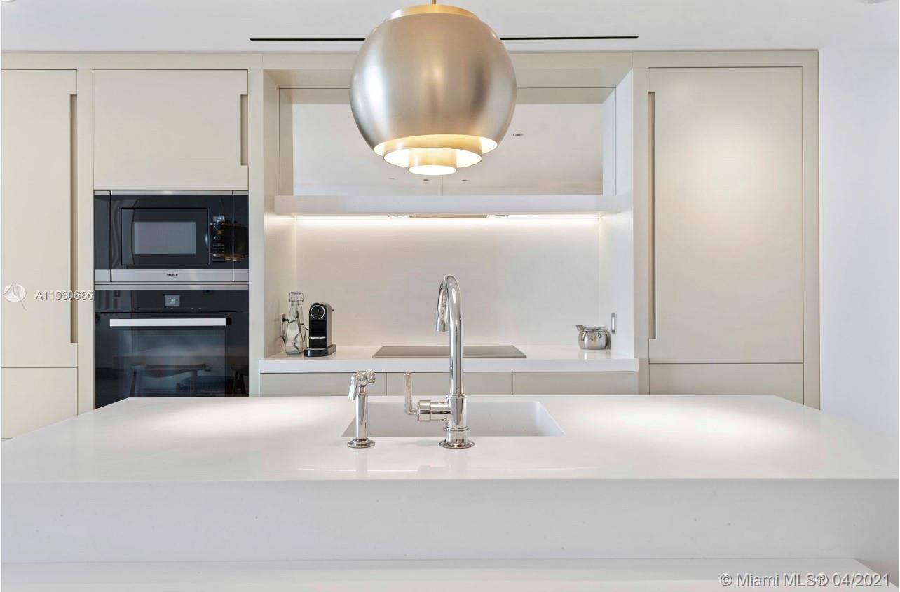 SURF CLUB CONDO - Residential