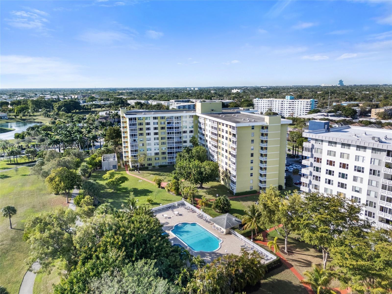HILLCREST NO 21 CONDO - Residential