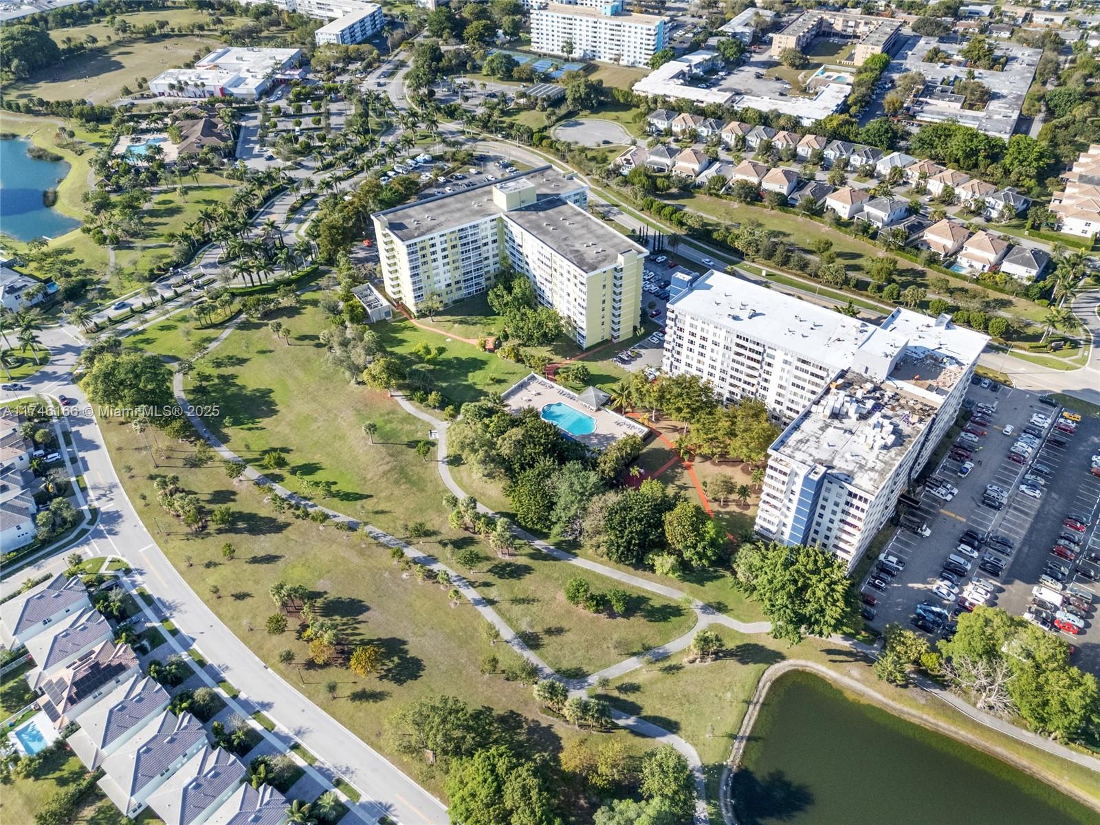 HILLCREST NO 21 CONDO - Residential