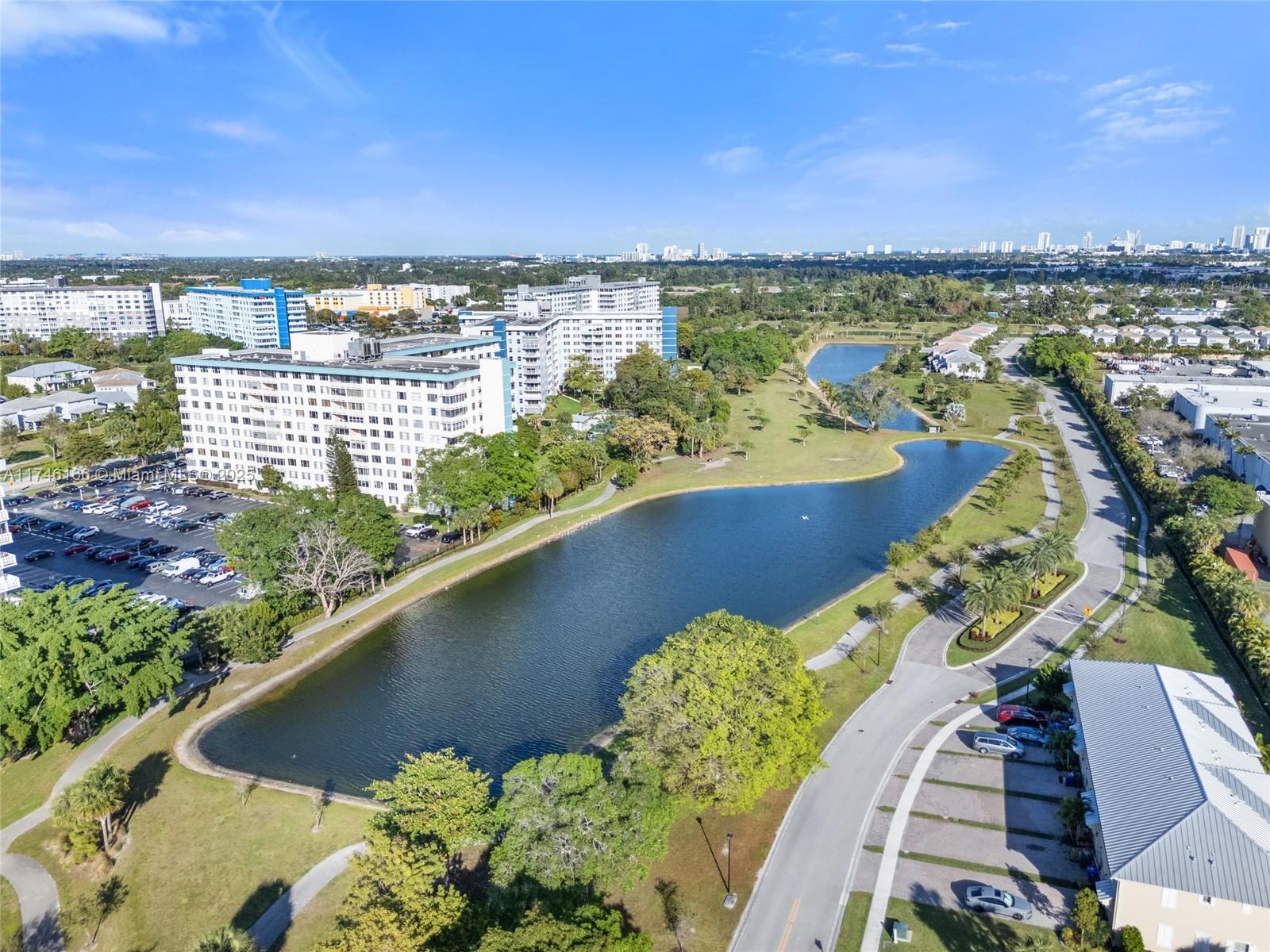 HILLCREST NO 21 CONDO - Residential