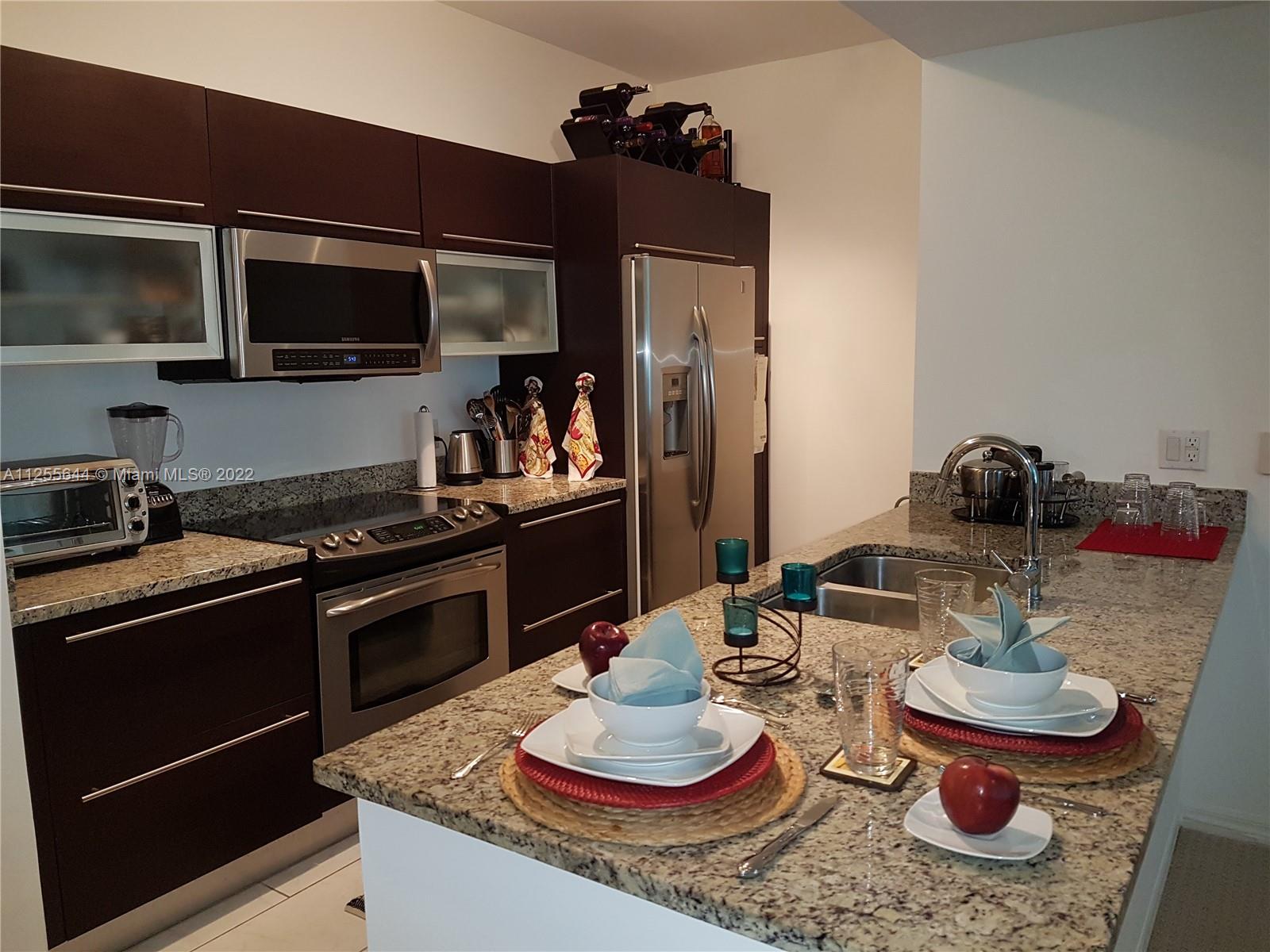 THE PLAZA 851 BRICKELL - Residential Lease