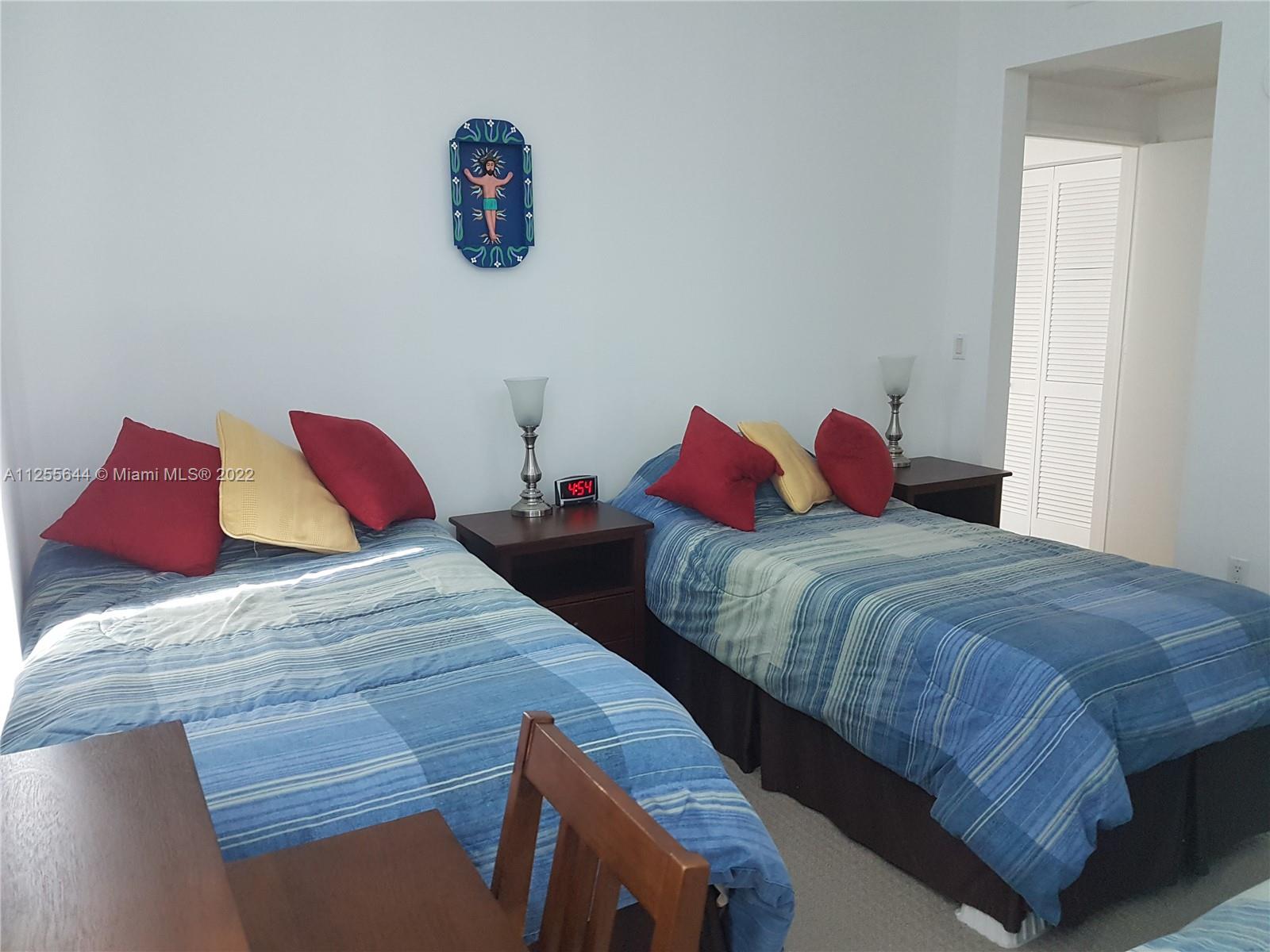 THE PLAZA 851 BRICKELL - Residential Lease