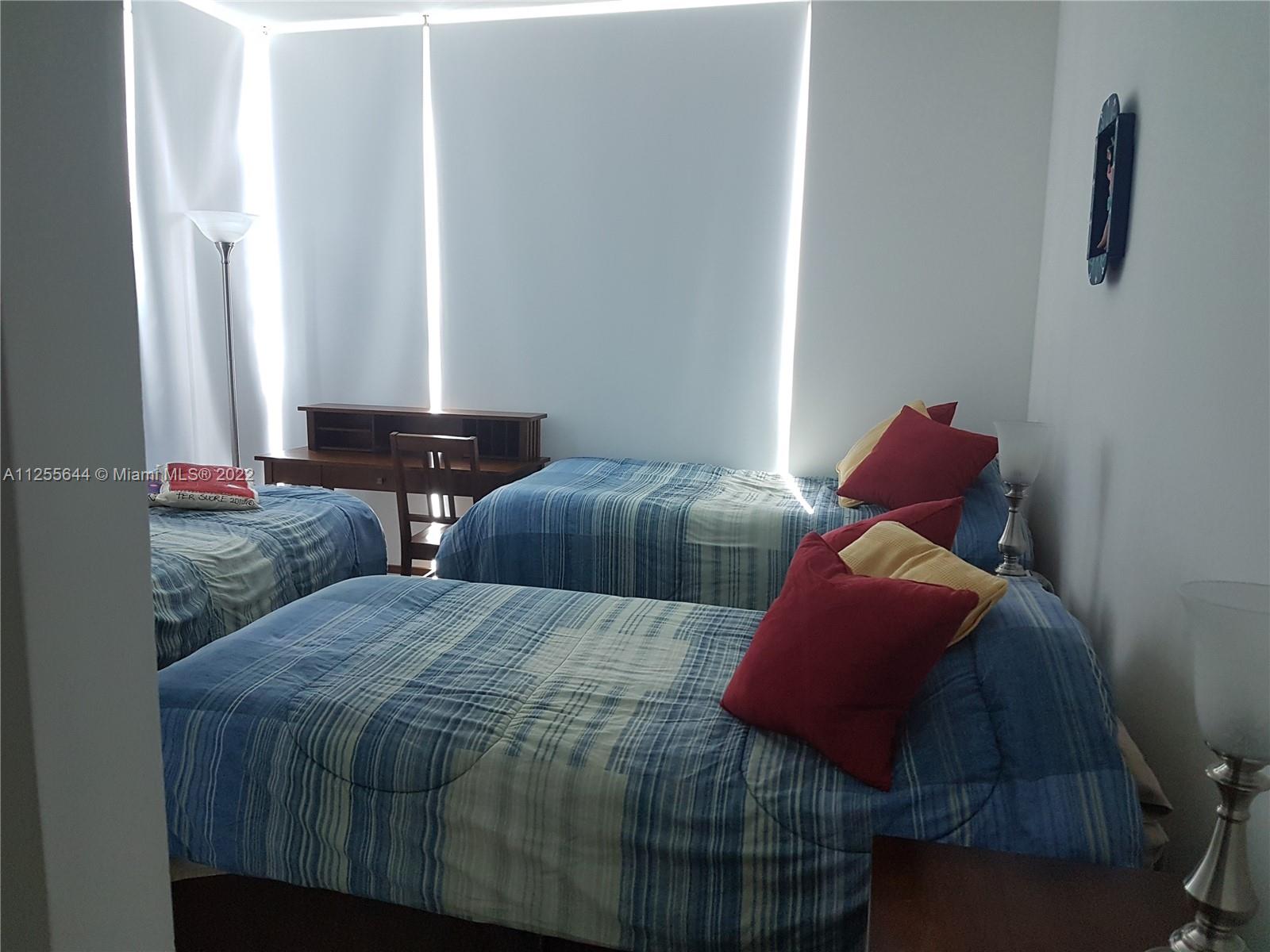 THE PLAZA 851 BRICKELL - Residential Lease