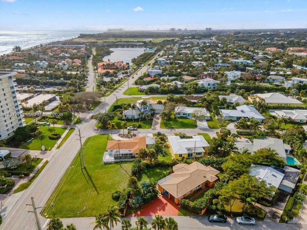 Photo of xxxx Neptune Rd, Juno Beach, FL 33408 (MLS # A12017722)