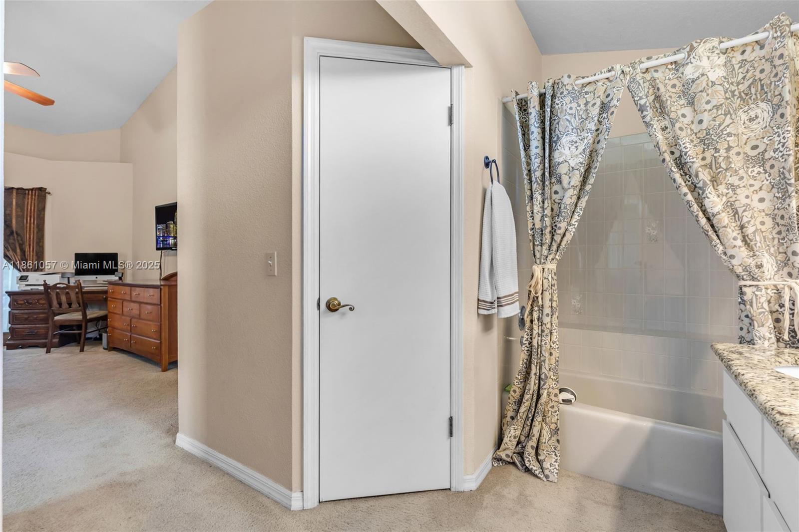 Hawks Landing - Residential