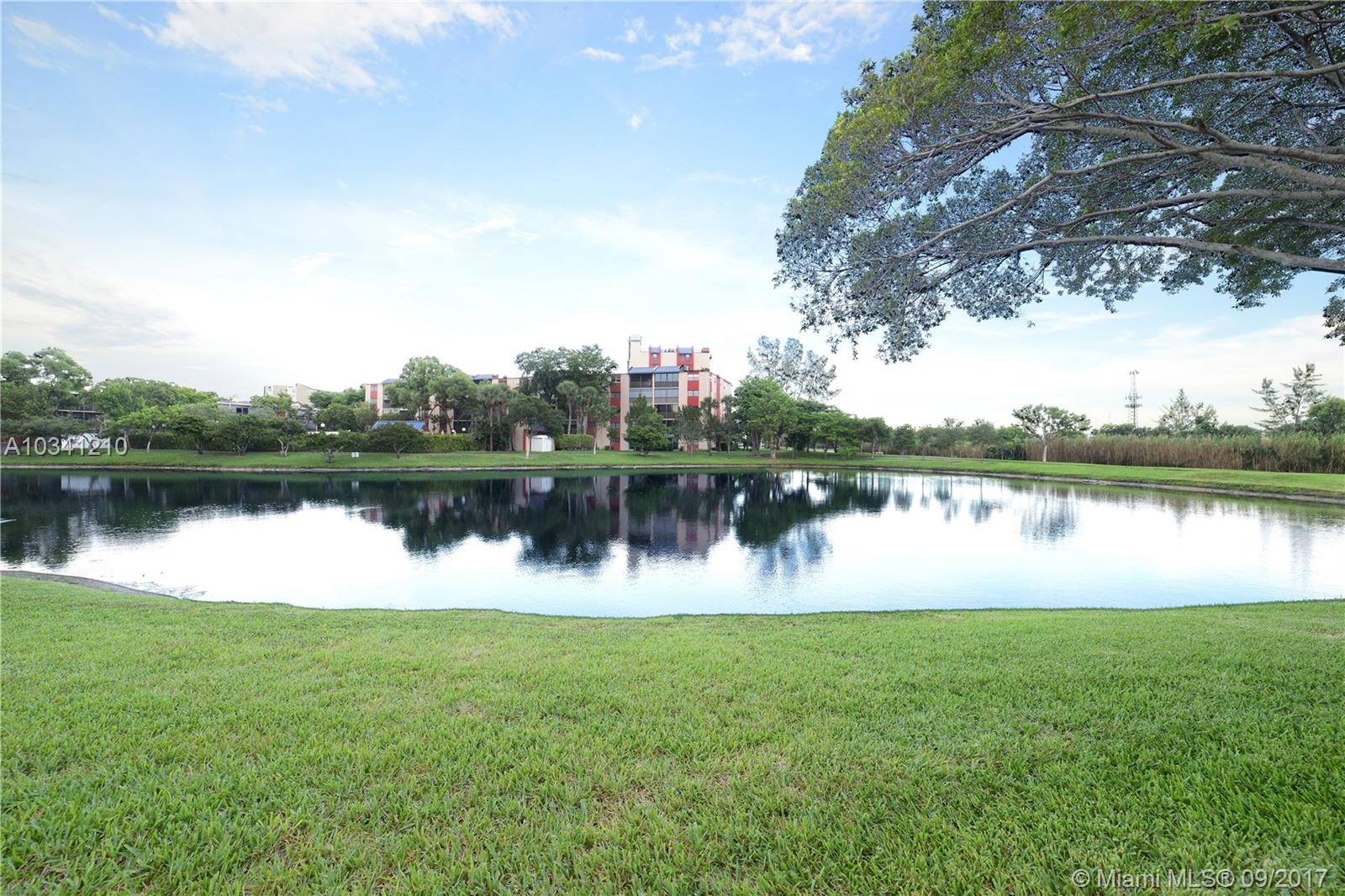 CYPRESS BEND 1-B & 1-C CO - Residential Lease