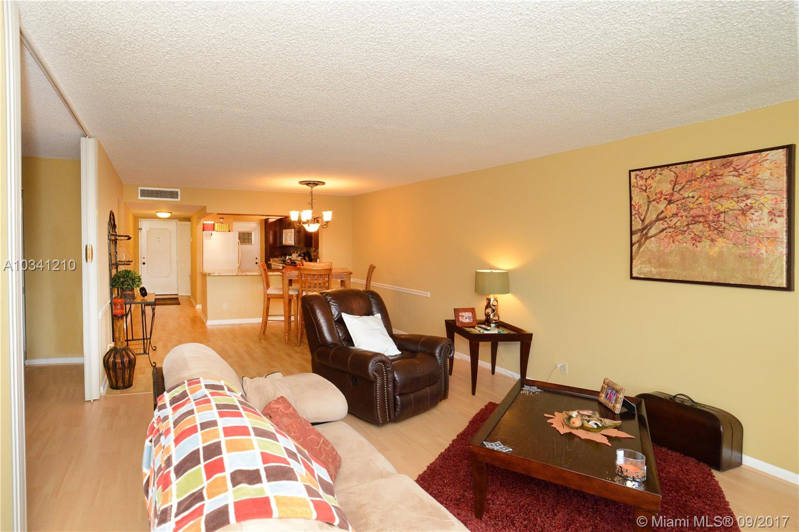 CYPRESS BEND 1-B & 1-C CO - Residential Lease