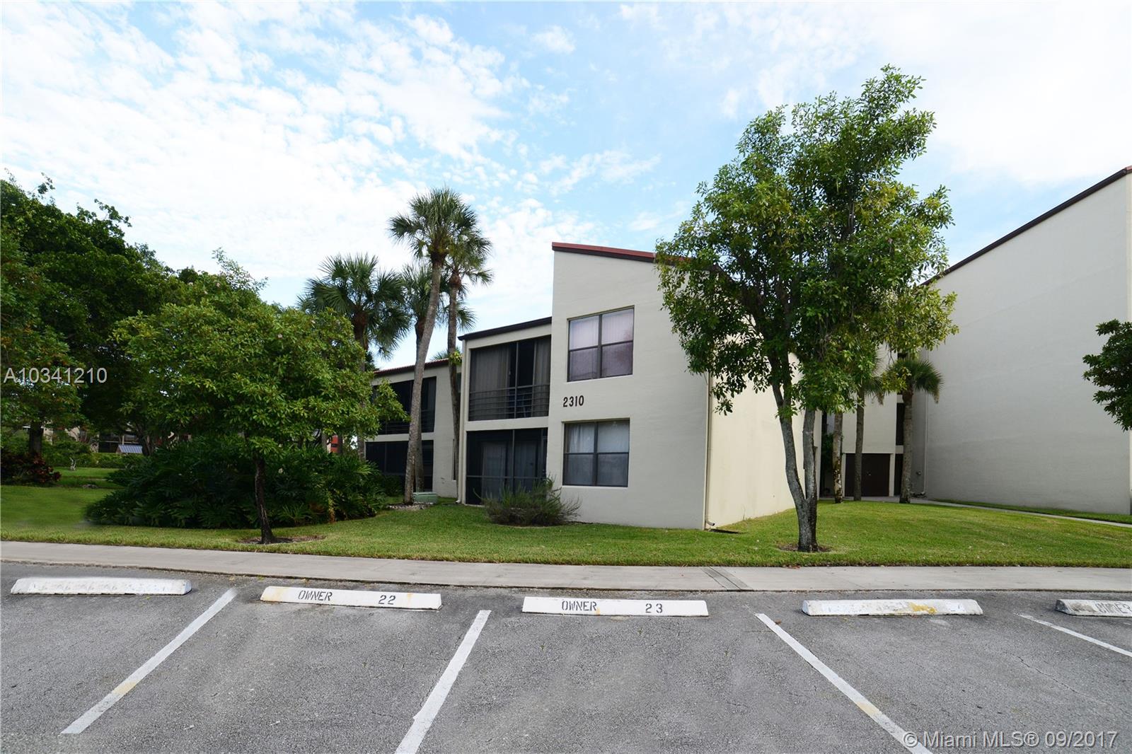 CYPRESS BEND 1-B & 1-C CO - Residential Lease