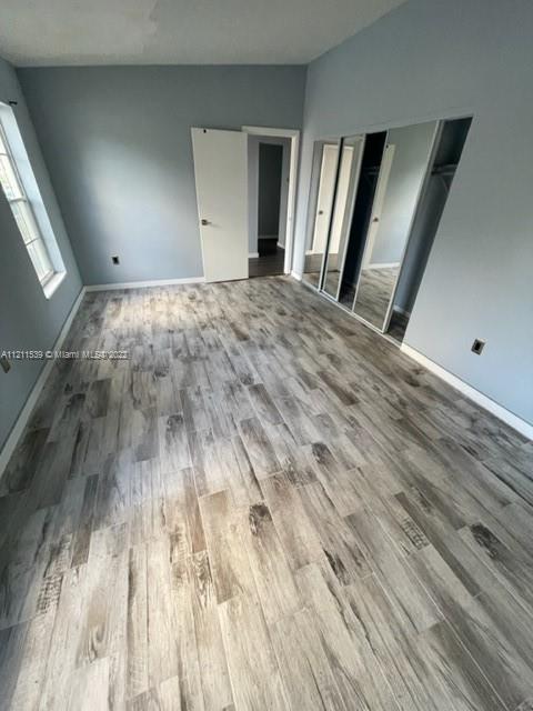 LESLIE ESTS SEC SIX - Residential Lease