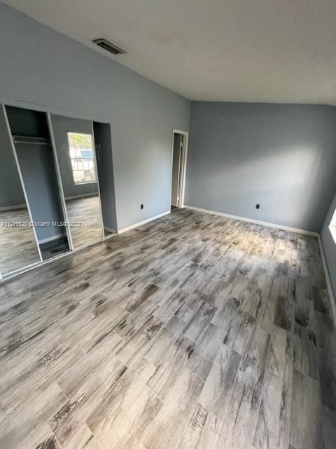 LESLIE ESTS SEC SIX - Residential Lease