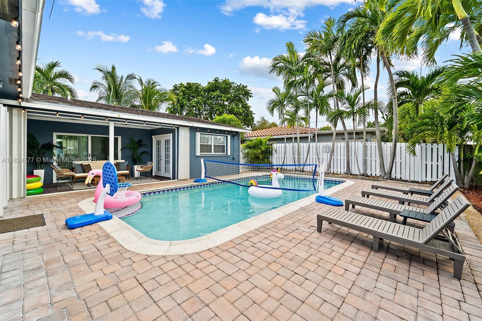 ROYAL PALM ACRES SEC 6 - Residential Lease
