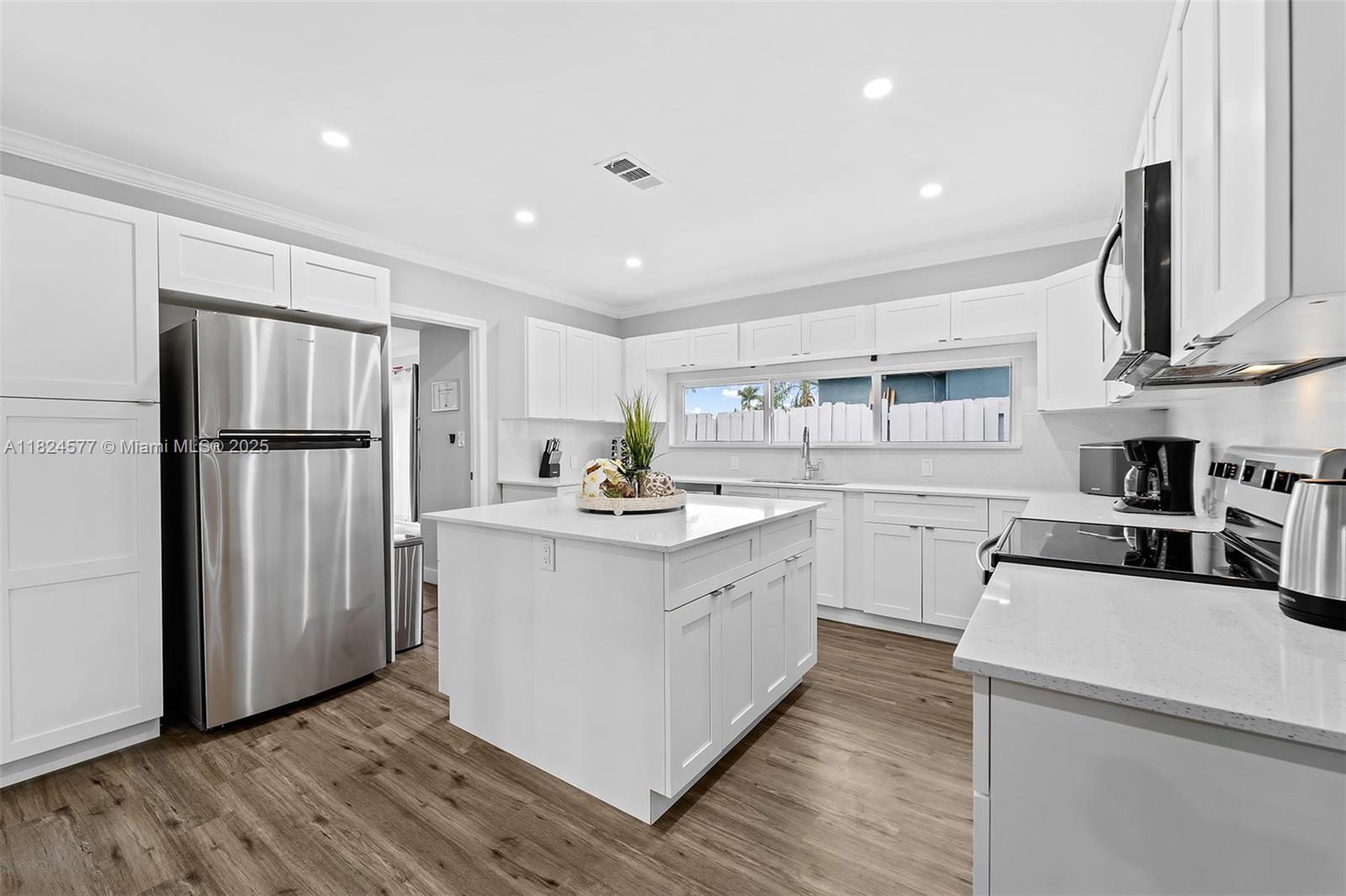 ROYAL PALM ACRES SEC 6 - Residential Lease