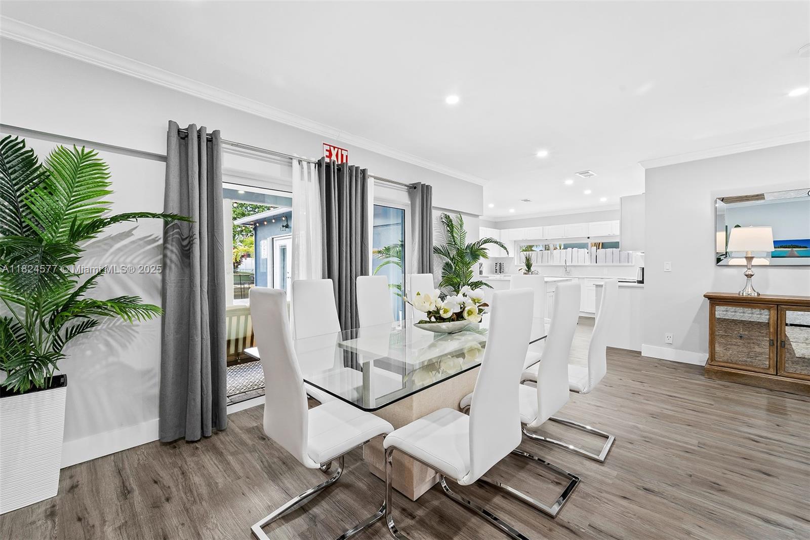 ROYAL PALM ACRES SEC 6 - Residential Lease