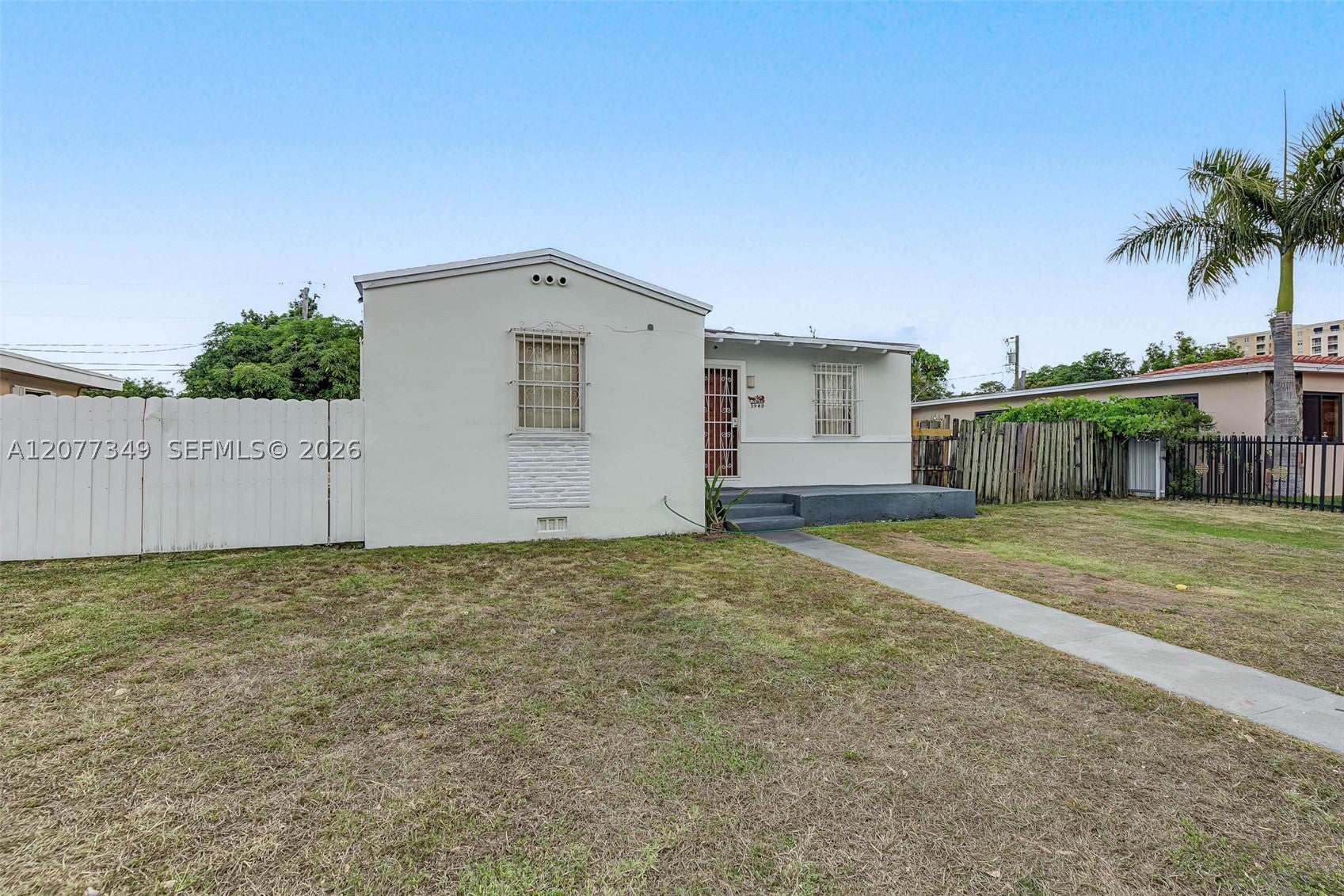 3940 NW 2nd St