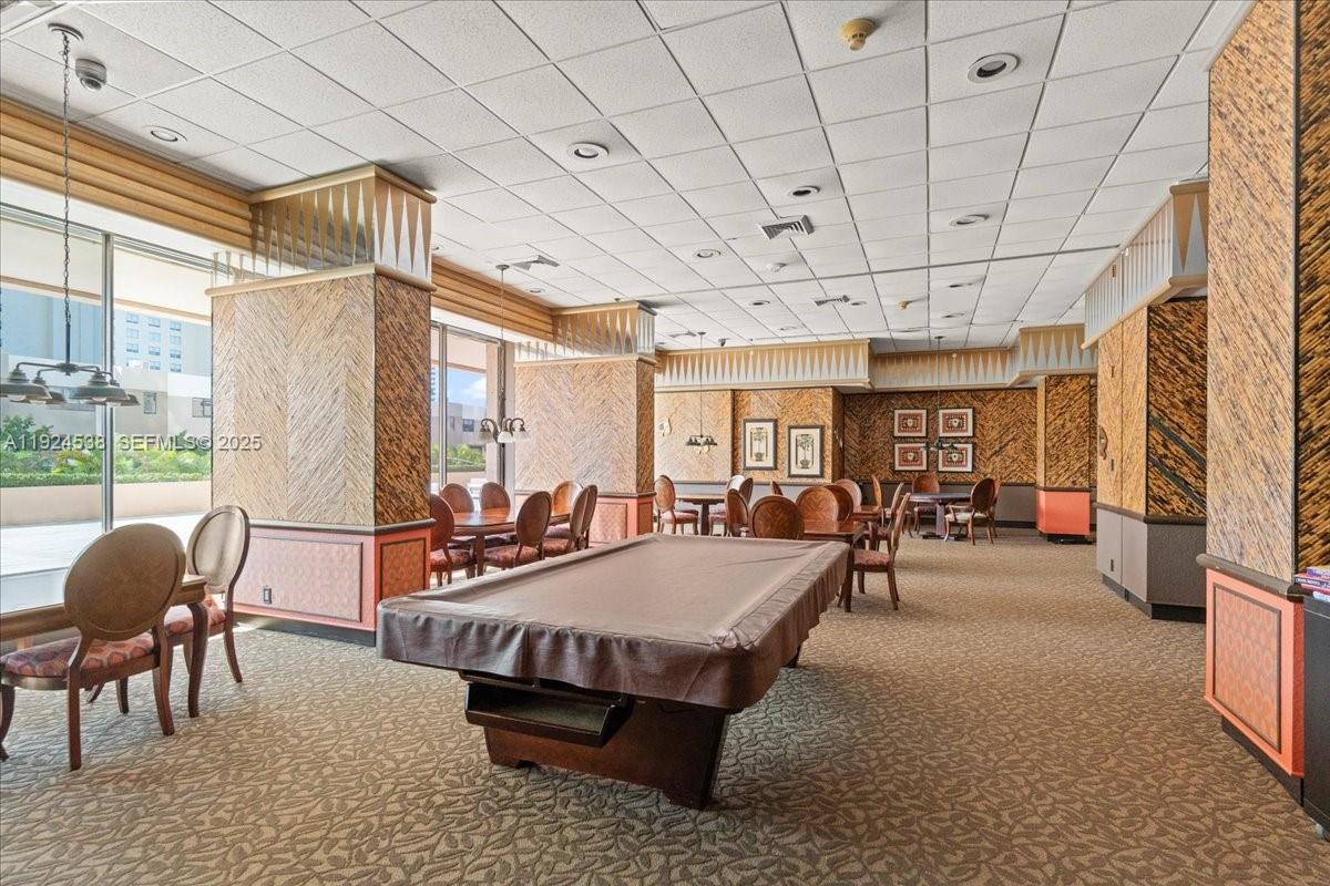 CRICKET CLUB CONDO - Residential