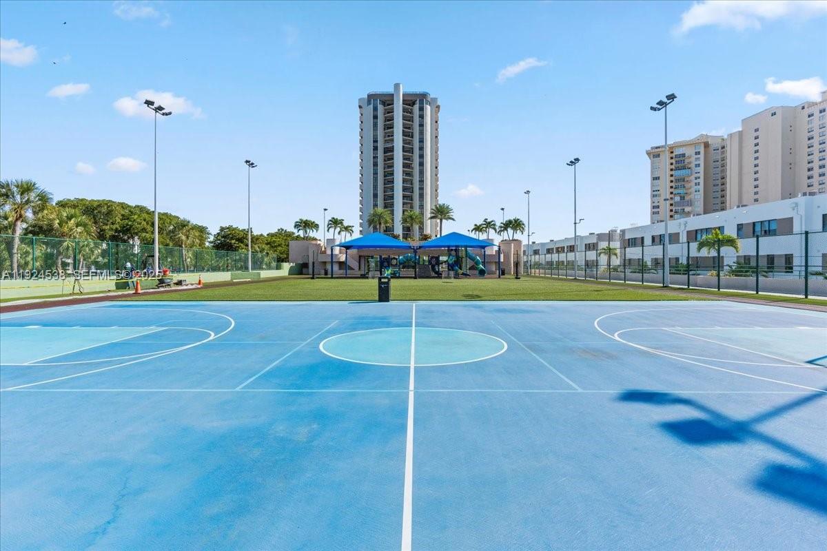 CRICKET CLUB CONDO - Residential