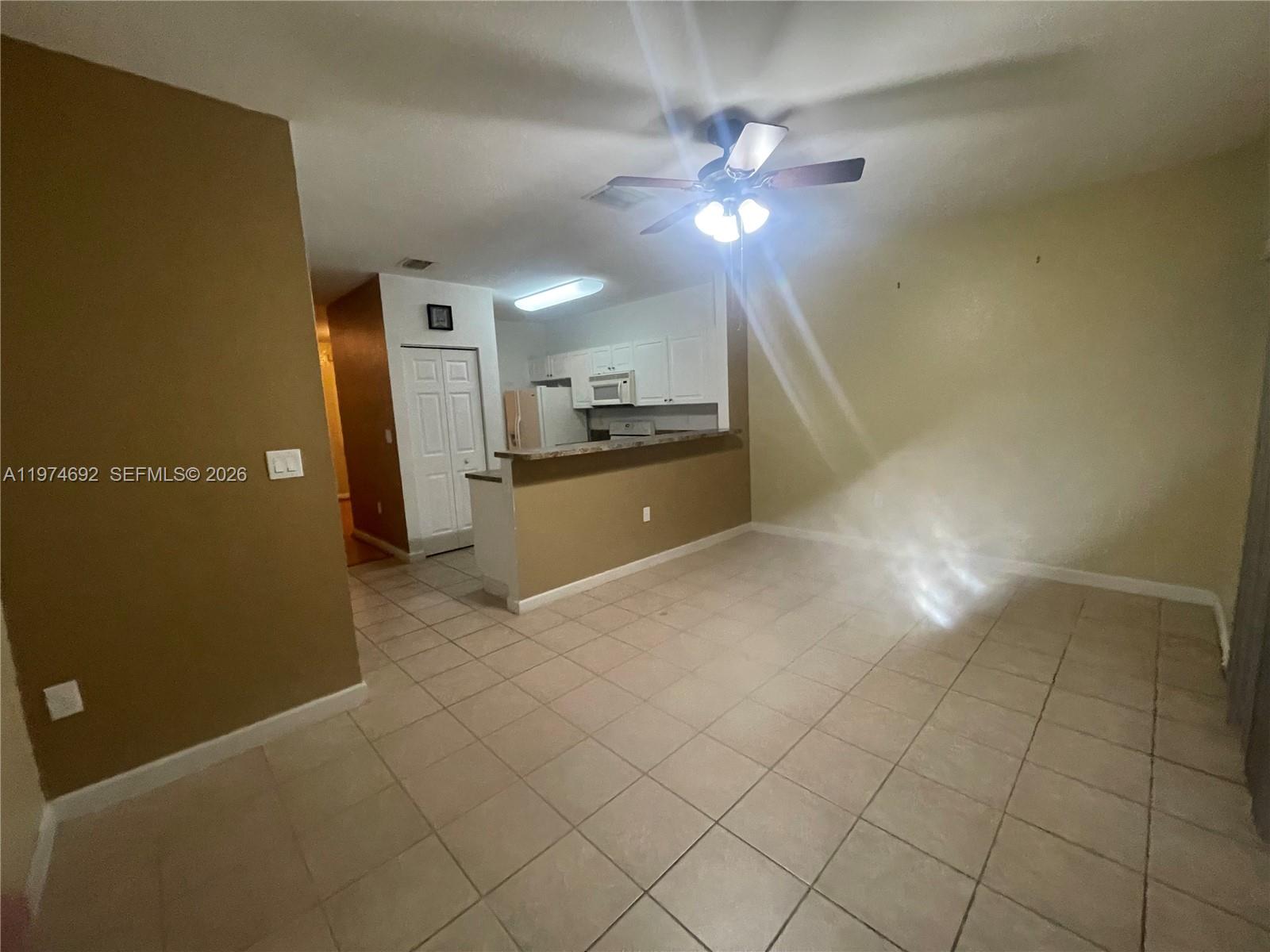 VILLAS AT CARMEL CONDO NO - Residential