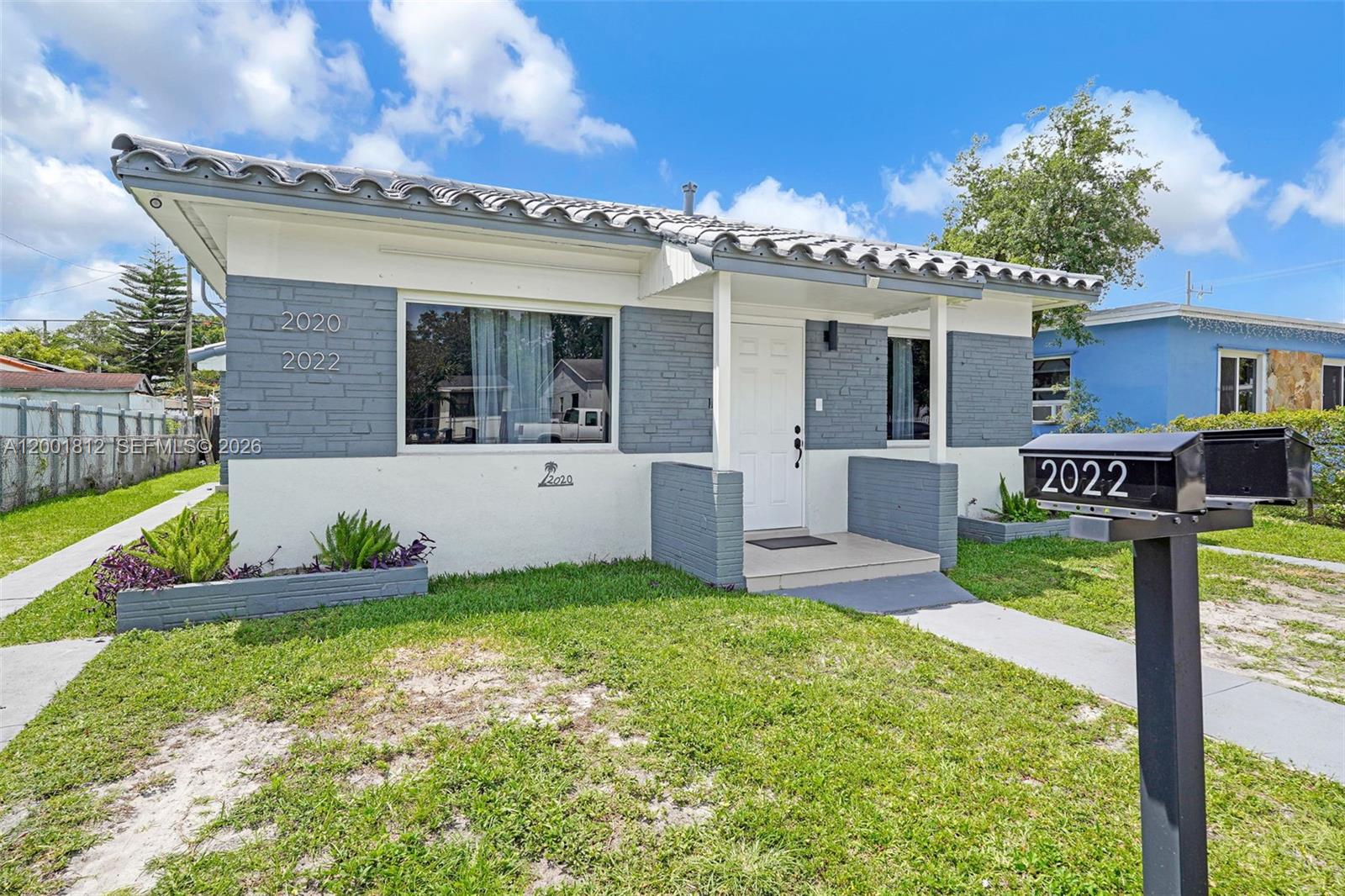 FLORAL PK - Residential Income