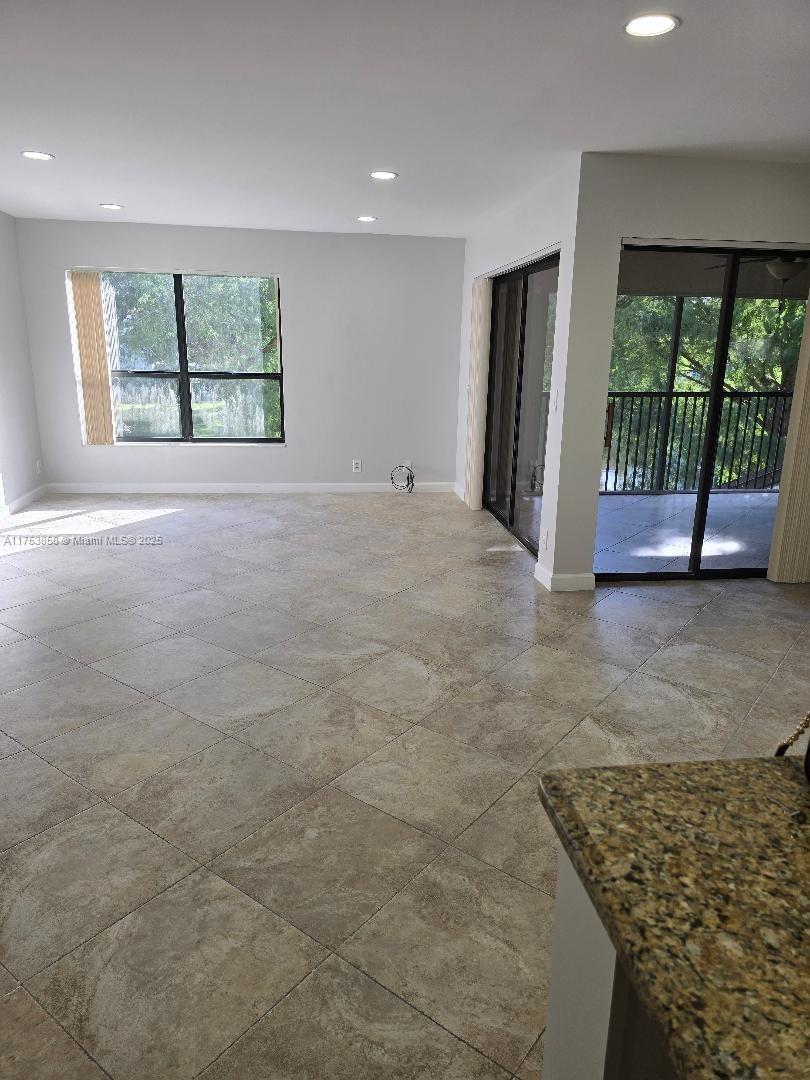 KARANDA VILLAGE I-A CONDO - Residential Lease