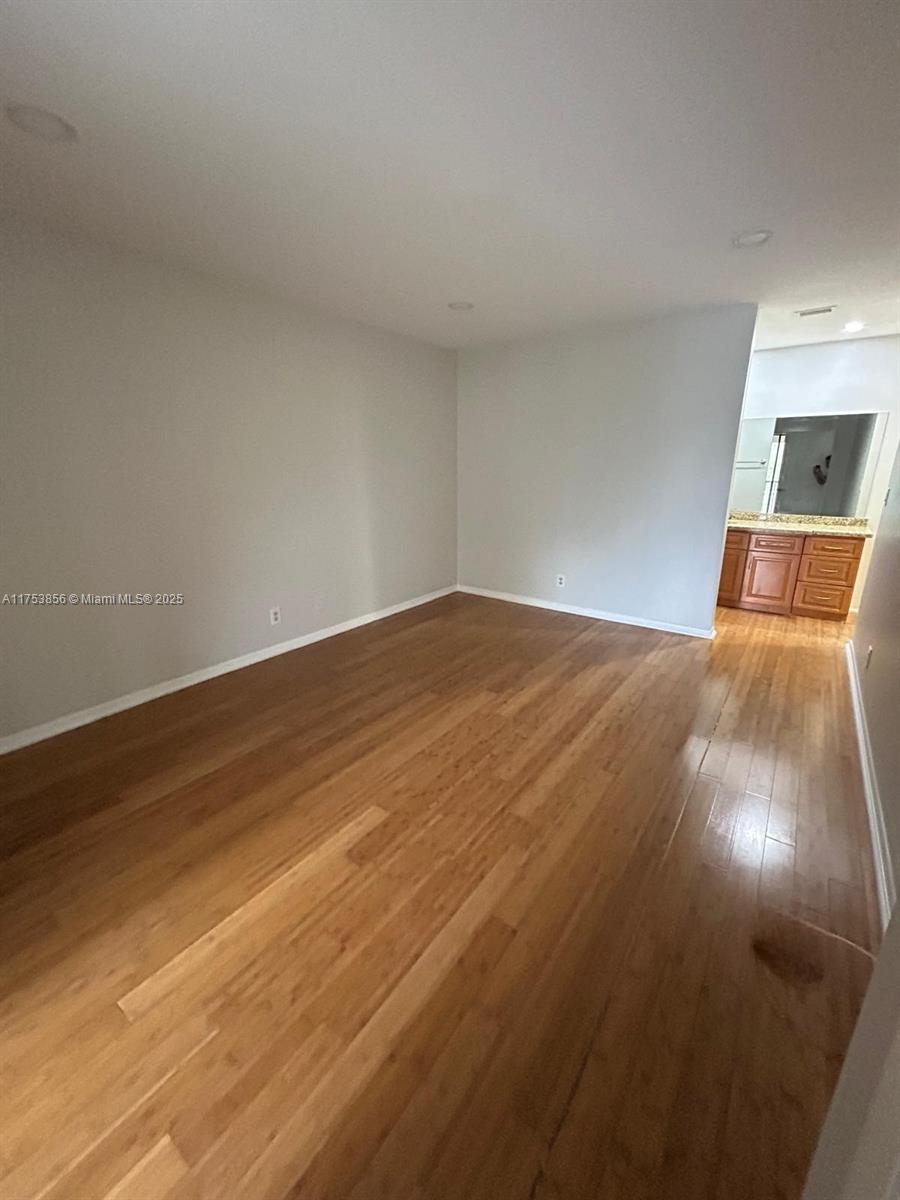 KARANDA VILLAGE I-A CONDO - Residential Lease