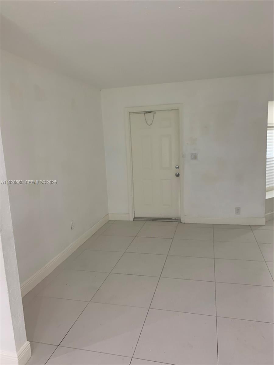 7TH ADDN TO RICHMOND HEIG - Residential Lease