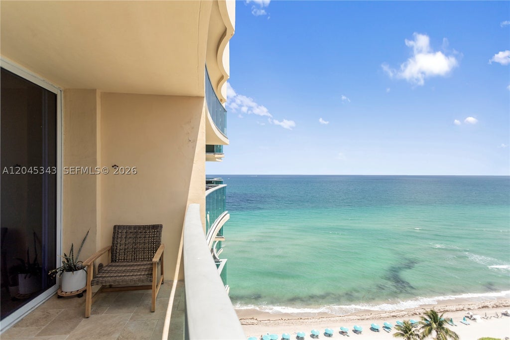 Photo of 2501 S Ocean Dr #1614, Hollywood, FL 33019 (MLS # A12045343)