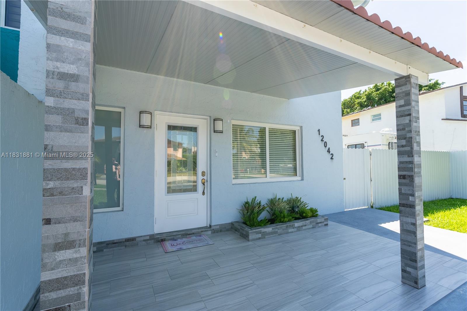 12042 SW 10th Ter