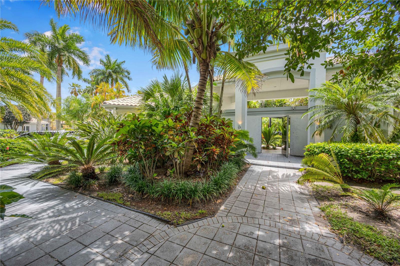 GRAND OAKS OF ARVIDA COUN - Residential
