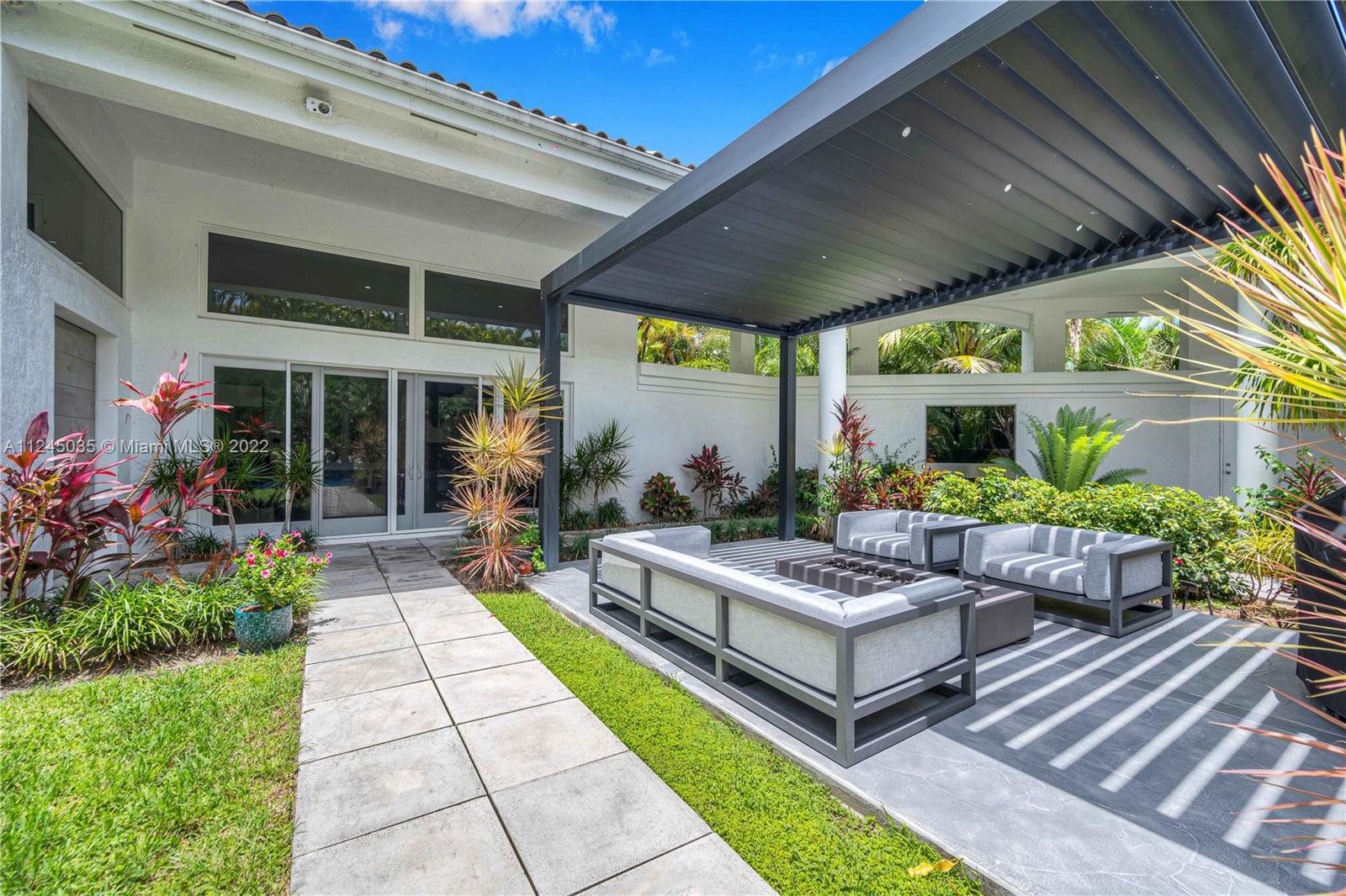 GRAND OAKS OF ARVIDA COUN - Residential