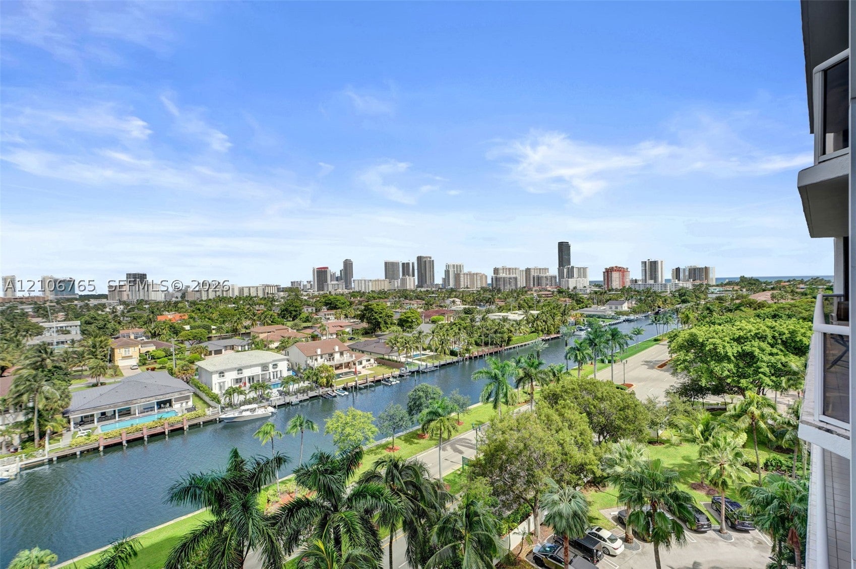 3598 Yacht Club Dr 901