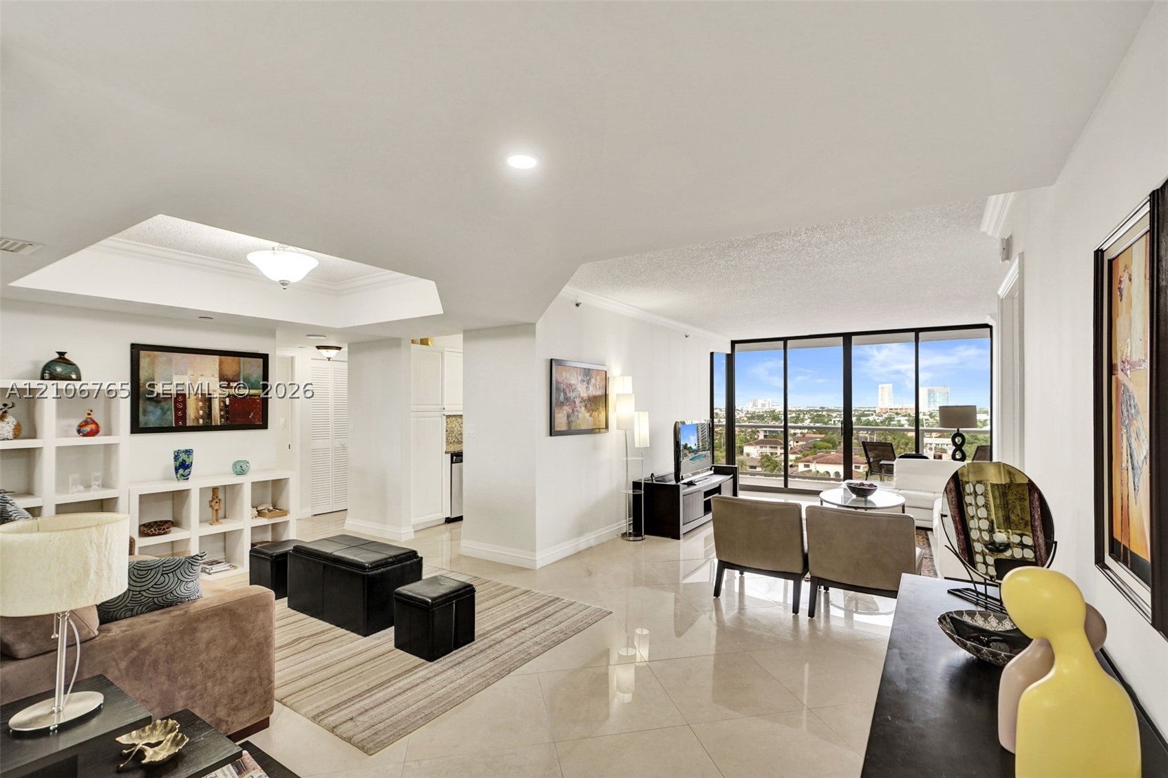 3598 Yacht Club Dr 901