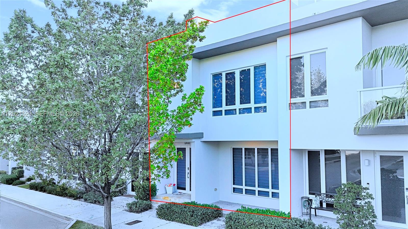 6400 NW 105th Pl