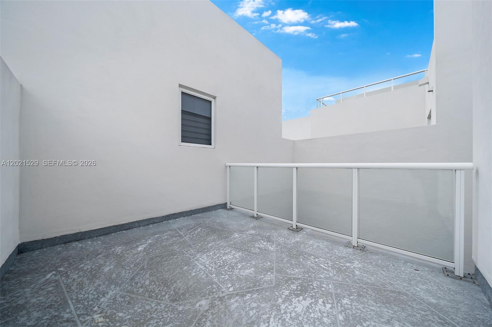 LANDMARK AT DORAL - Residential