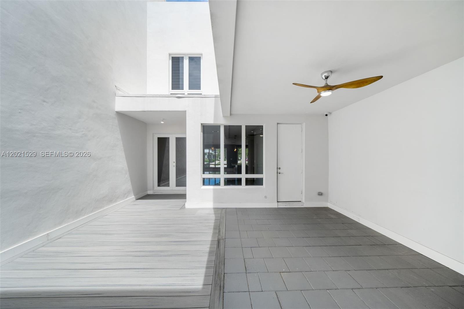 LANDMARK AT DORAL - Residential