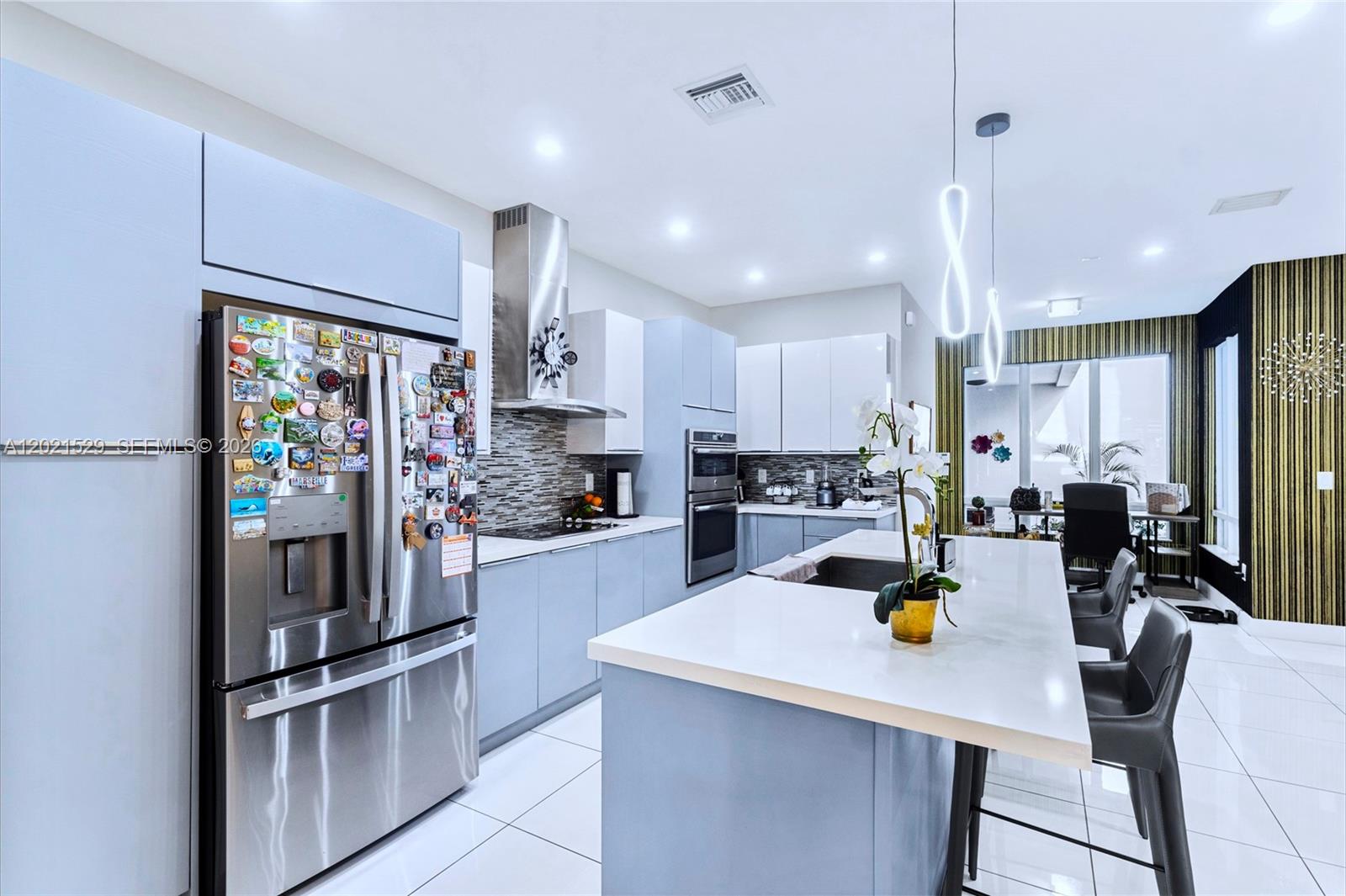LANDMARK AT DORAL - Residential