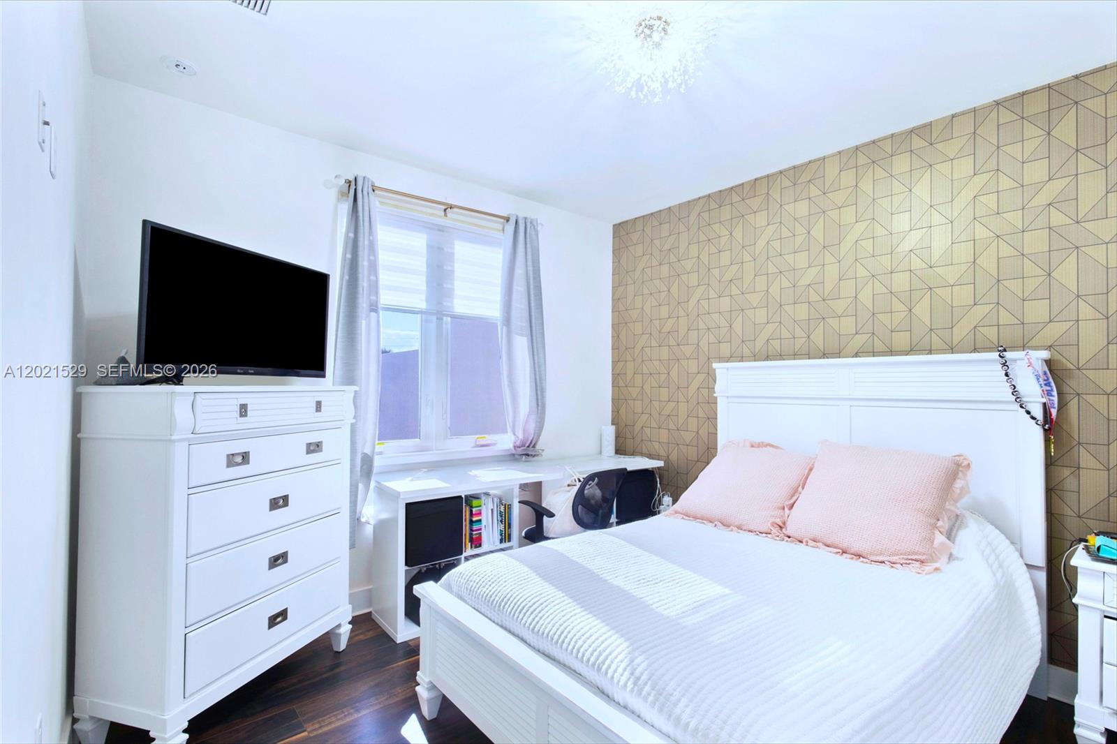 LANDMARK AT DORAL - Residential
