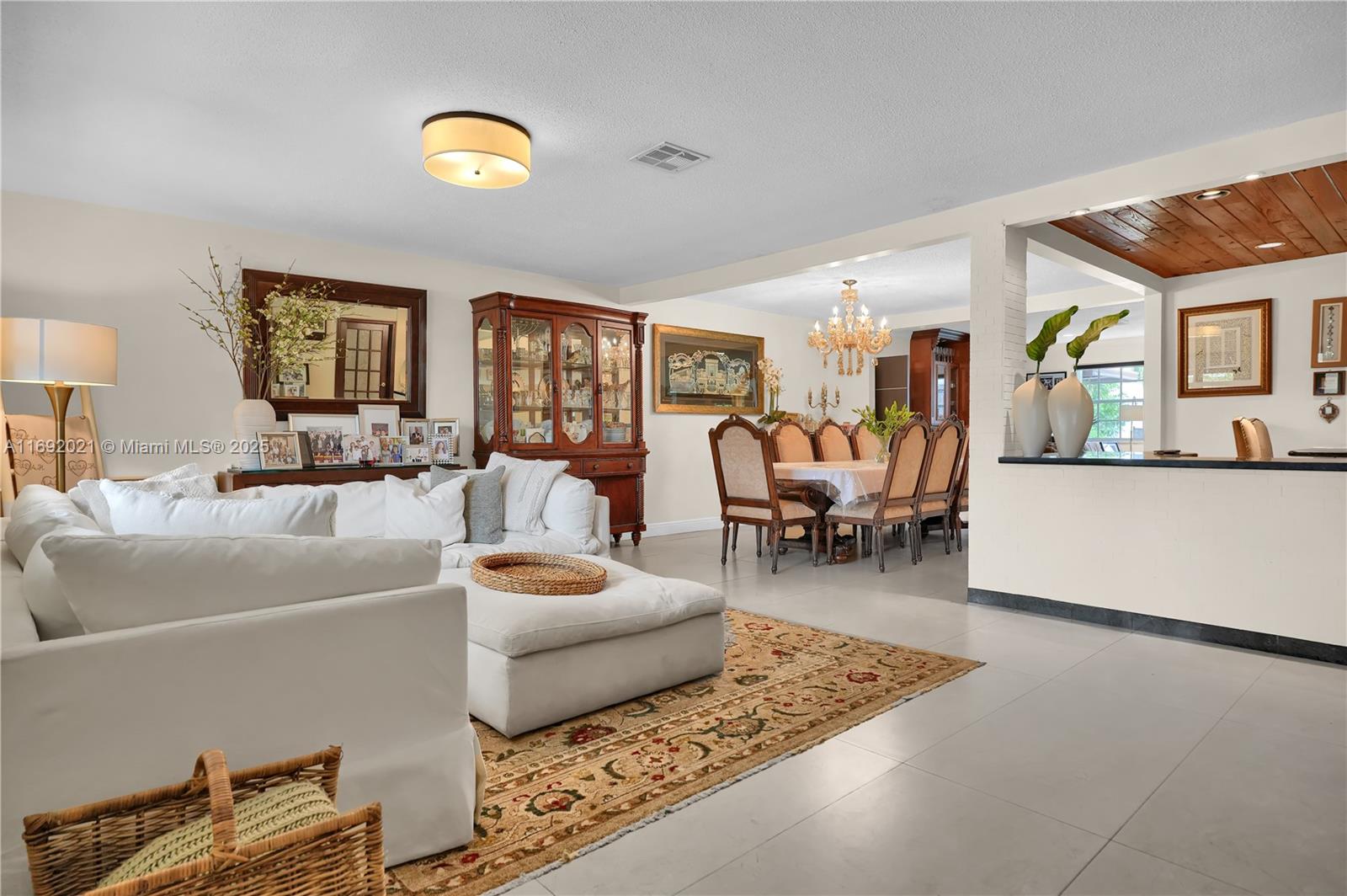 Property for Sale at 4041 N 44th Ave, Hollywood, Broward County, Florida - Bedrooms: 4 
Bathrooms: 3  - $1,400,000